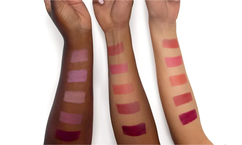 Neutrogena® Healthy Glow Blush Stick, Petal Pink product image 14