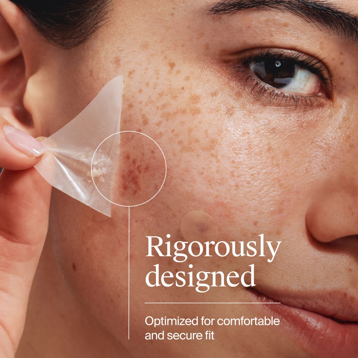 Neutrogena® Sensitive Skin Triangle Acne Patches product image 3