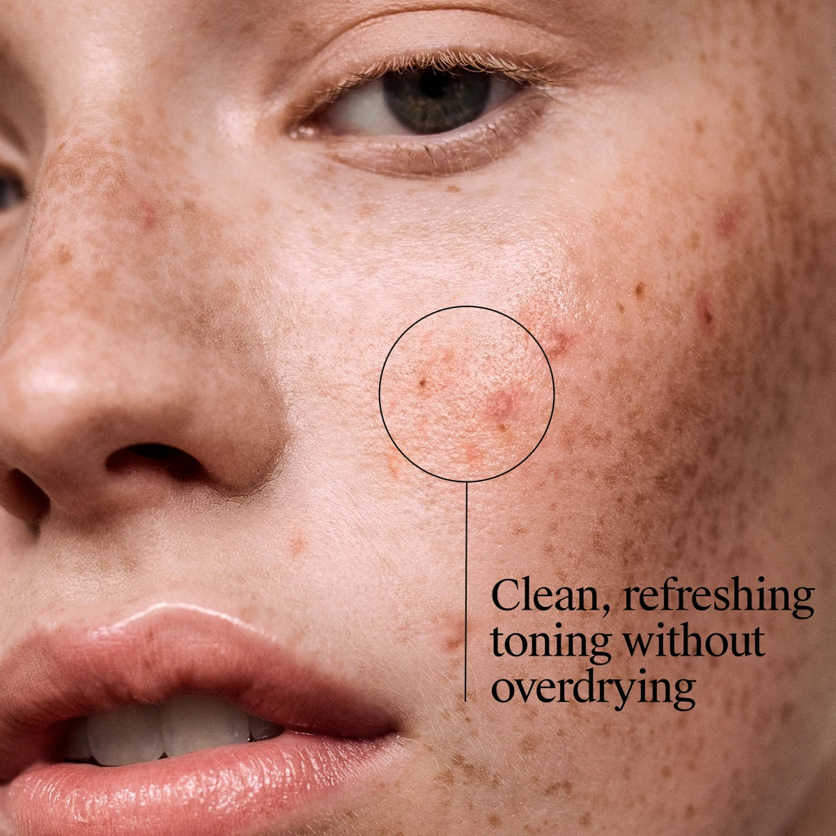 Neutrogena® Oil-Free Acne-Fighting Stress Control Triple-Action Toner product image 4