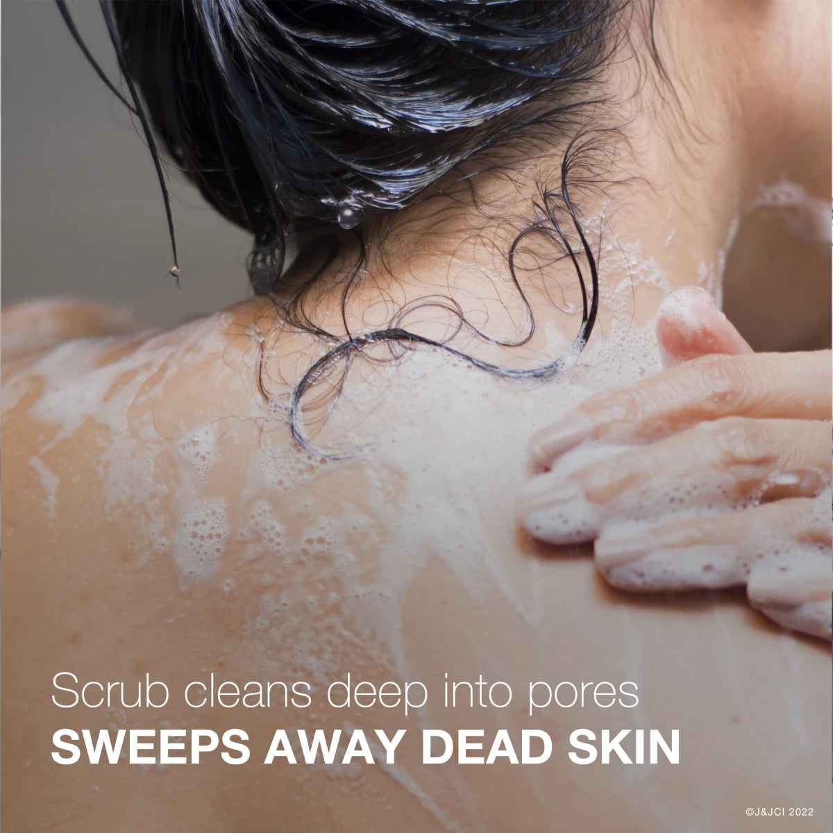 Neutrogena® Body Clear Body Scrub product image 3